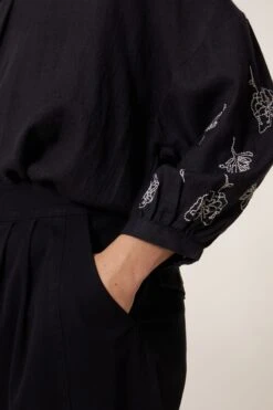 LEON & HARPER Blouse Club PLN -LEON & HARPER Shop BLOUSE CLUB PLN CARBONE 4