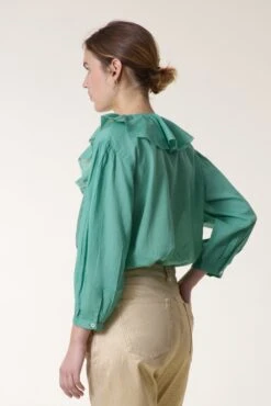 LEON & HARPER Blouse Costin Plain -LEON & HARPER Shop BLOUSE COSTIN PLAIN CELADON 3