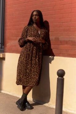 LEON & HARPER Robe Roni Leo