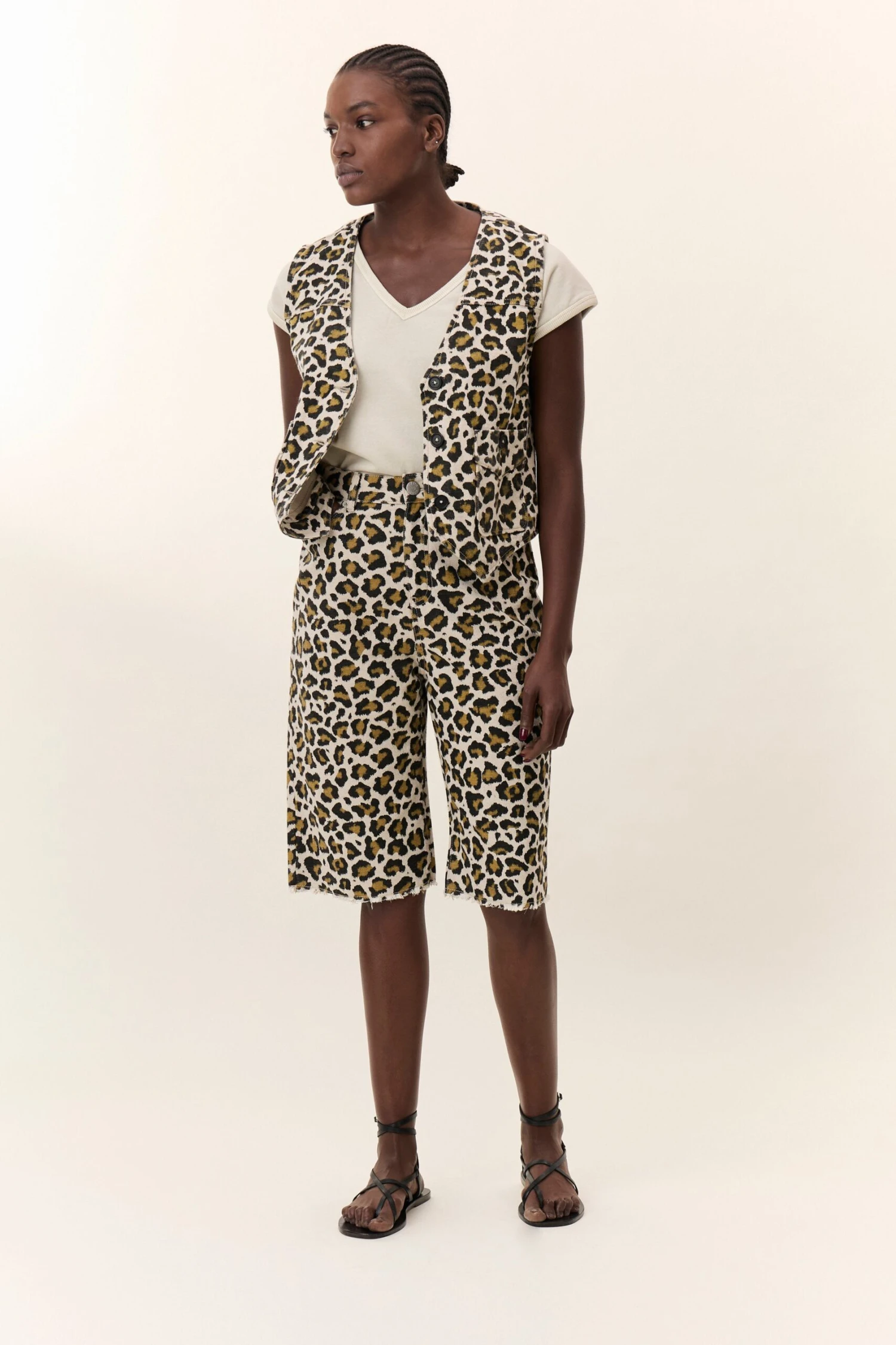 LEON & HARPER Gilet Vish Leo 4 LEON & HARPER Gilet Vish Leo - Image 4