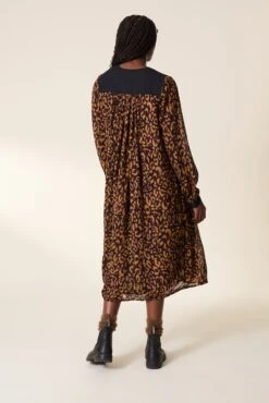 LEON & HARPER Robe Roni Leo -LEON & HARPER Shop ROBE RONI LEO BEIGE 3