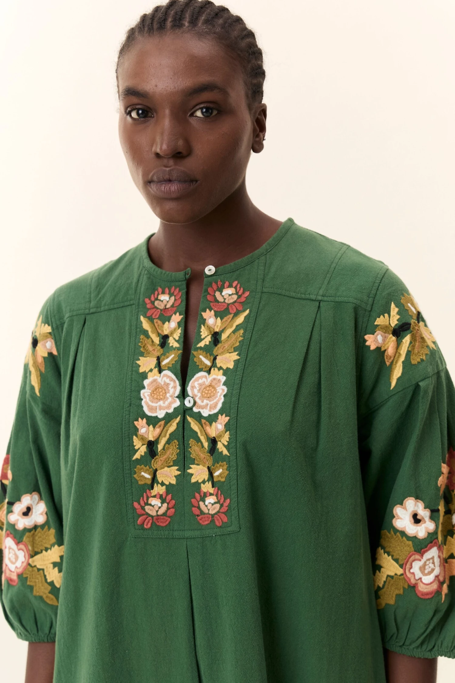 Robe Rudo Brd - Leon & Harper 2 Robe Rudo Brd - Leon & Harper - Image 2