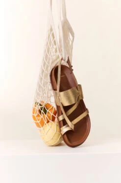 LEON & HARPER Sandales Capel Plain