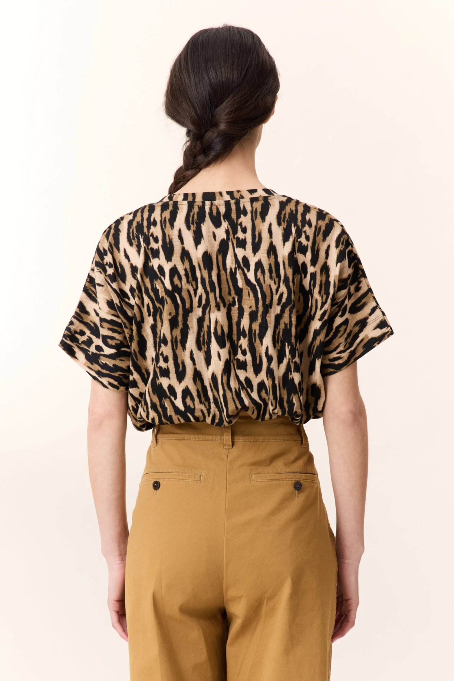 LEON & HARPER T-shirt Timao Savane 3 LEON & HARPER T-shirt Timao Savane - Image 3