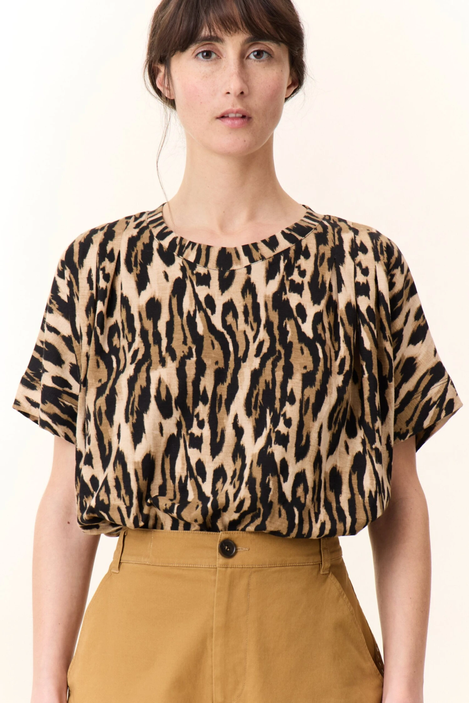 LEON & HARPER T-shirt Timao Savane 4 LEON & HARPER T-shirt Timao Savane - Image 4