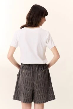 LEON & HARPER T-shirt Tizia Addict 6 LEON & HARPER T-shirt Tizia Addict -LEON & HARPER Shop T SHIRT TIZIA ADDICT OFF WHITE 3